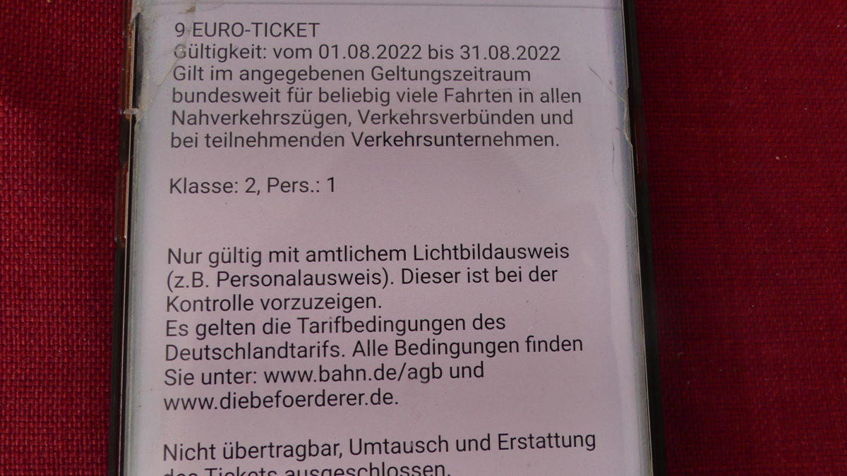 49-Euro-Ticket: (Fahrt)Richtung stimmt, Preis nicht